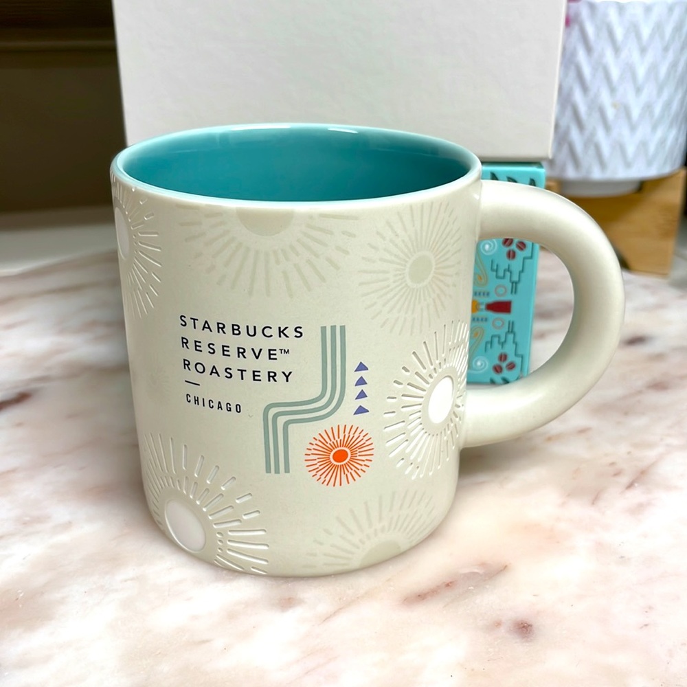 2023 Limited Edition Starbucks Chicago Roastery 12oz Mug